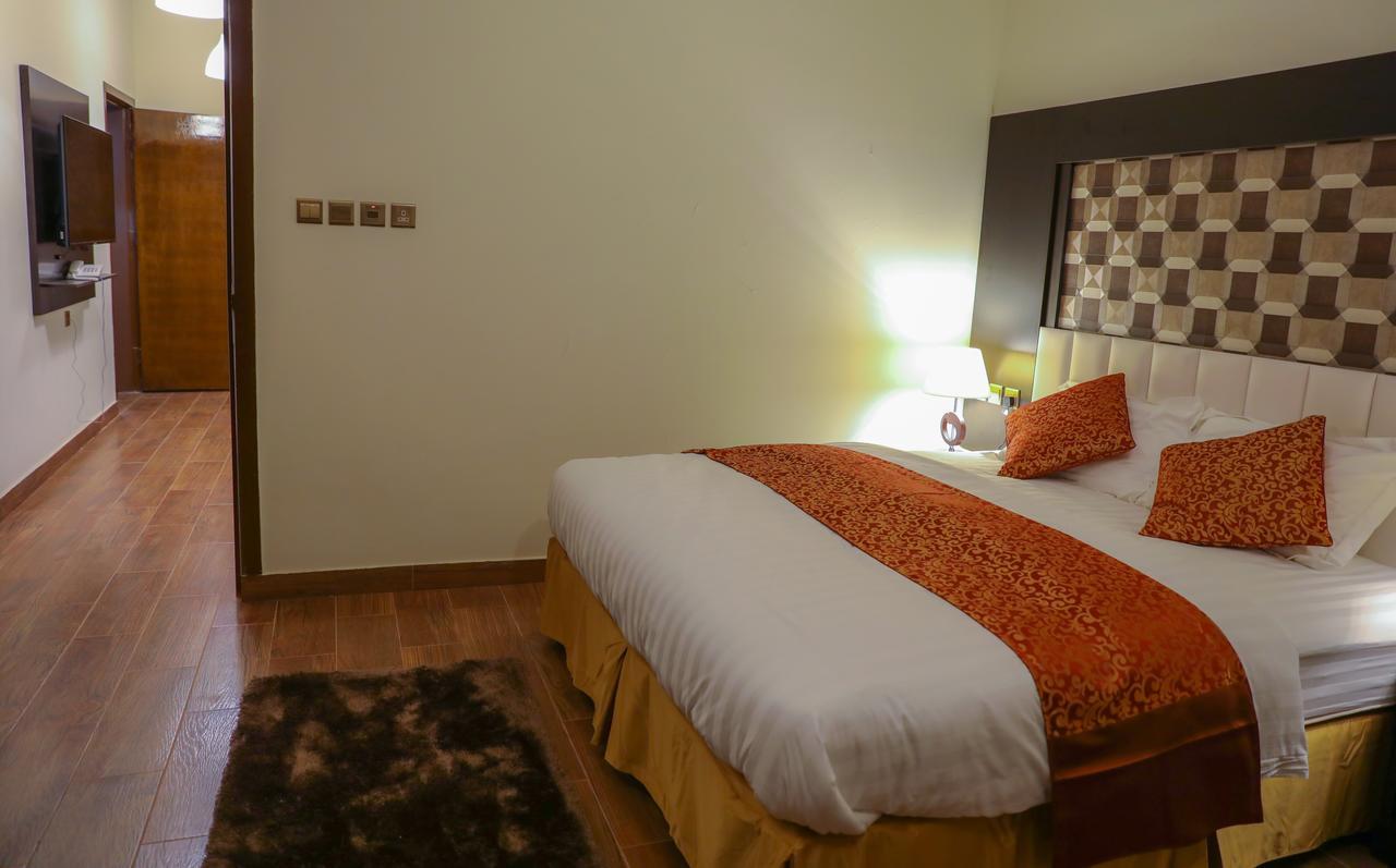 Bedar Aparthotel Мухайл Екстер'єр фото